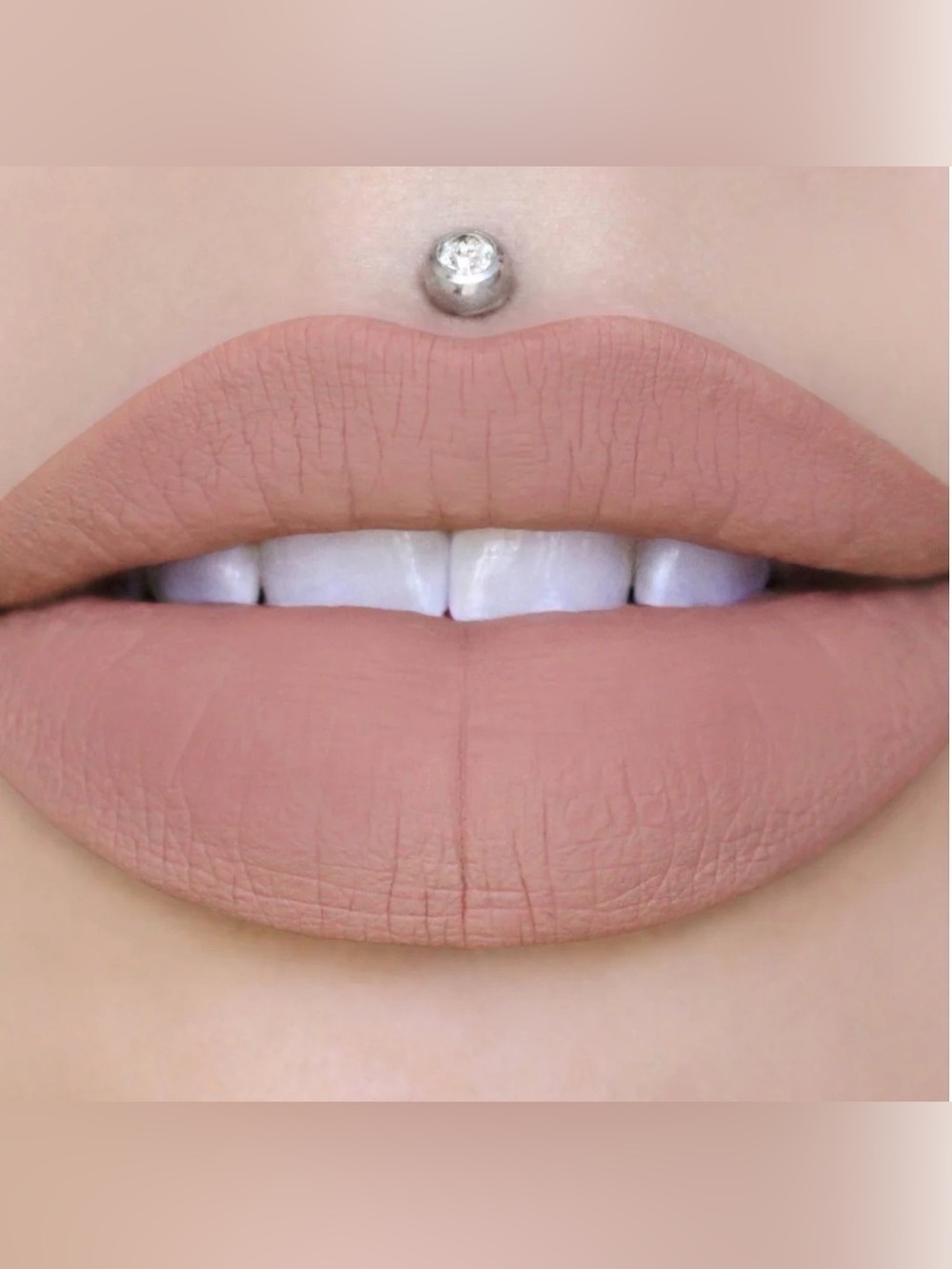 Jeffrey Star Velour Liquid Lipstick in Mannequin